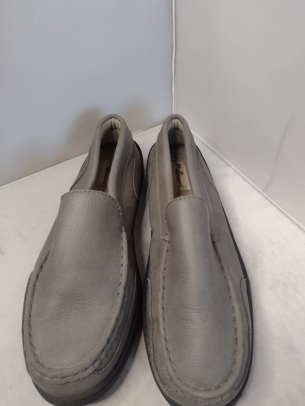 My Slippers Moccasins Mens Size 11 Gray Leather Slip On Shoes My Pillow B12